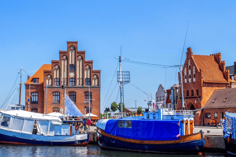 Wismar: Express Walk with a Local in 60 minutes 60-minute tour