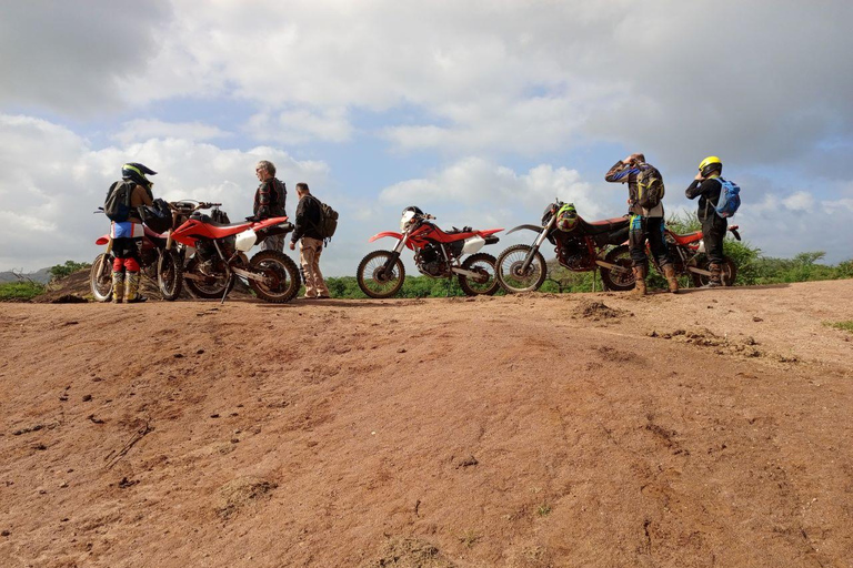 Diani: 3 Days Dirt-Bike Tour, Rukinga Conservancy with Hike Diani: Epic Dirt Bike Tour to Rukinga Conservancy