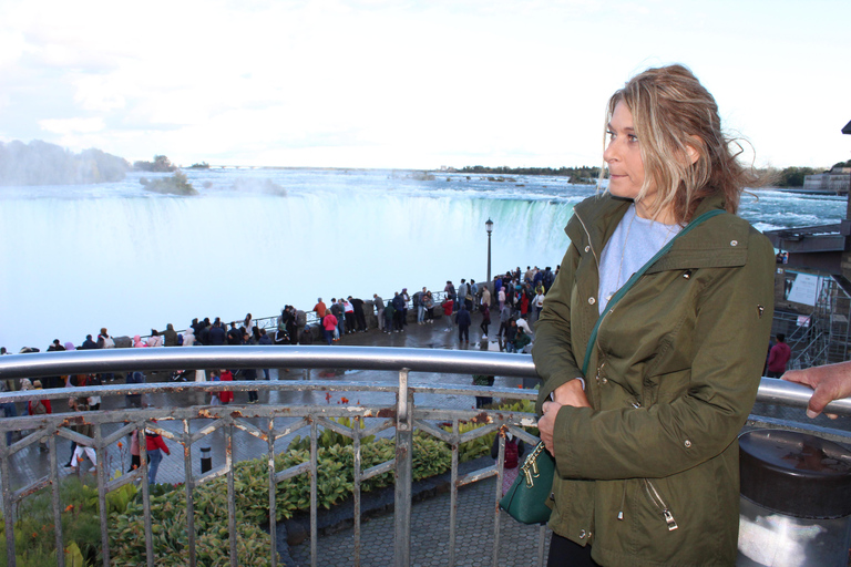 Tour delle meraviglie invernali delle Cascate del Niagara!