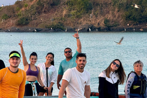 Cabo Frio: Guided Hawaiian Canoe Experience