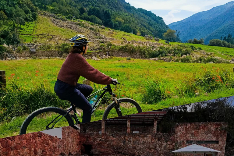 Cuenca: E-Bike + Hot Springs Tour