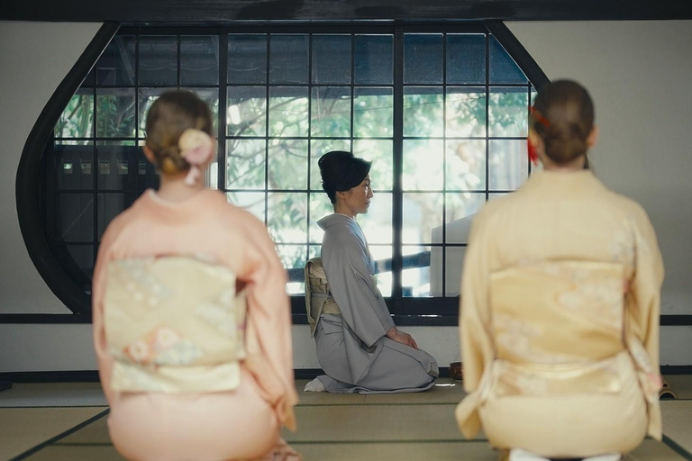 Kyoto: Kimono and Tea Ceremony Experience in Gion