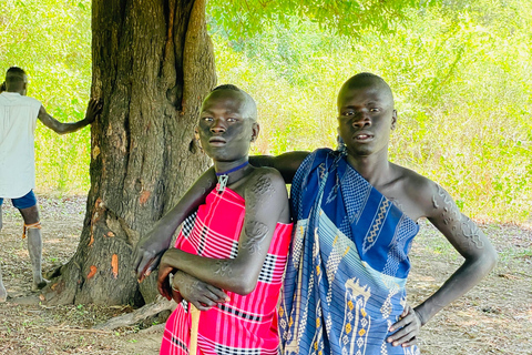 Awasa: 4-Day Omo Valley Tribal Immersion & Market Tour