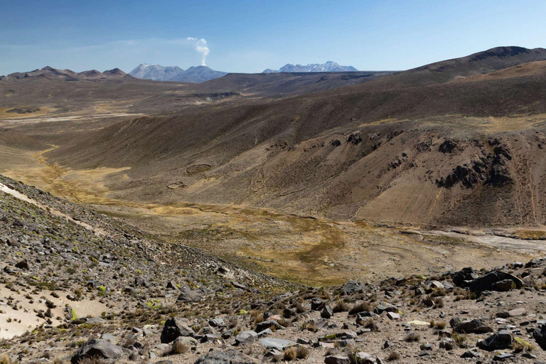 Colca Canyon 2 days, Arequipa with end to Puno