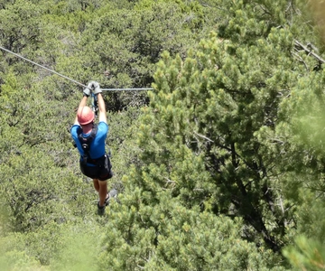 Cañon City: Royal Gorge 9-Line Classic Zipline Ticket