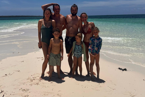 Pungume Island, Pungume Beach, sandbank BBQ och snorklingPungume-ön, Pungume-stranden, sandbank BBQ och snorkling