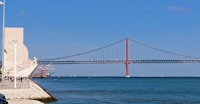 Lisbon Small Group Tour, The city of 7 hills + King Crist - Housity