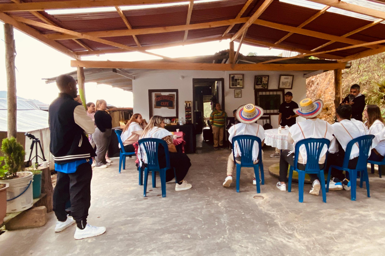 The Incredible Coffee Experience: Secrets of Medellín The Incredible Coffee Experience: Secrets of Medellin