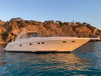 Gran Canaria: Excursion on private yacht with drinks, lunch and snorkeling