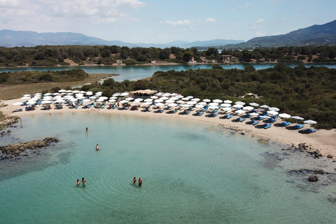 Athènes : excursion d&#039;une journée en bateau avec baignade et piscine thermaleAthènes : excursion d&#039;une journée en bateau vers les îles avec baignade