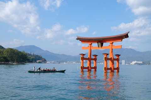 Hiroshima: UNESCO Miyajima and Atomic bomb dome Guided Tour Hiroshima: UNESCO Miyajima & Atomic Bomb Dome Guide Tour