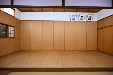 Tokyo: Enter Shibuya’s Private Geisha Practice Stage