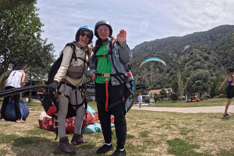Tandem Paragliding in Fethiye, Oludeniz | Female Pilot