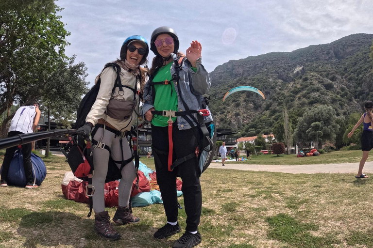 Tandem Paragliding in Fethiye, Oludeniz | Female Pilot