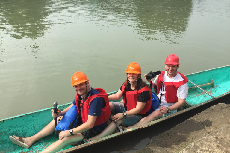 Pagsanjan Wasserfälle und Yambo See (Schwimmen und Naturerlebnis)