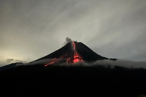 Yogyakarta: Borobudur, Prambanan Sunset & Merapi Lava View