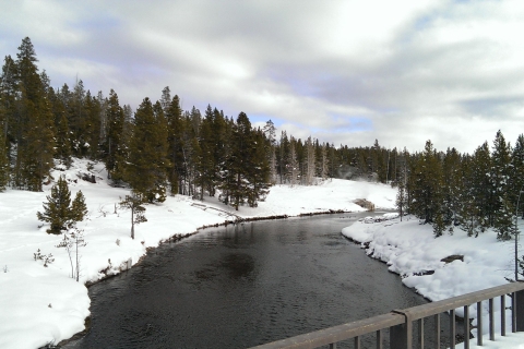 9-Day winter Yellowstone Tour with Southern Utah and Arizona