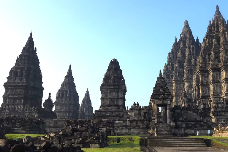 Yogyakarta: Kalitalang-Merapi Hike & Prambanan Tour