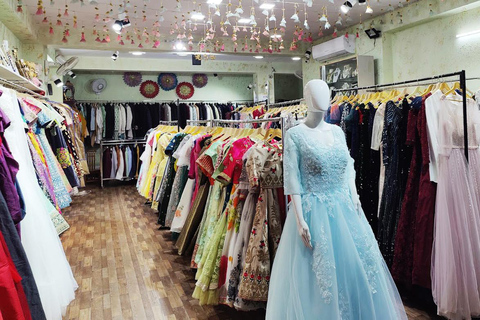 Jaipur: Wedding Outfit Shopping Tour with Local Guy Tour by Tuk-Tuk