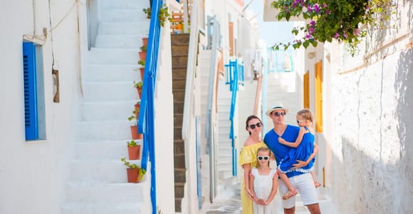 Mykonos: Little Venice Private Photoshoot, 48-Hour Delivery