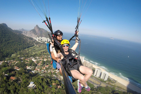 Rio de Janeiro: Paragliding with Hotel Transfers