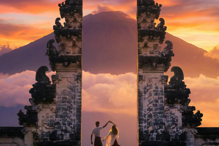 Bali: East Bali Highlights – Lempuyang & Virgin Beach