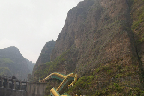 Visite des gorges de Longqing à Pékin avec chauffeur parlant anglais