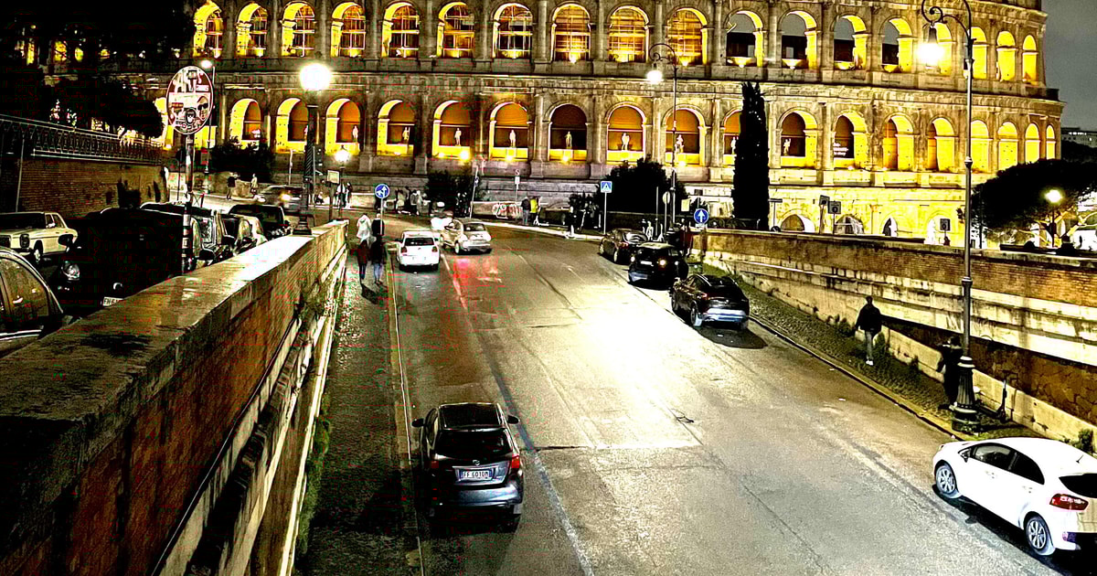 Rom bei Nacht mit dem Auto GetYourGuide
