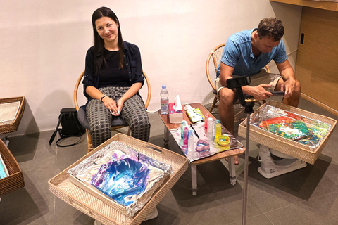 Ubud: Create Your Own Pouring Painting Art Workshop