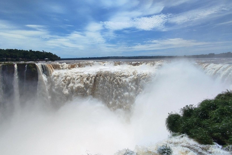 Iguazu Falls: Private Tour for Belmond, Meliá & Sanma Guests Iguazu Falls: Private Full-Day Tour Brazil & Argentina 1-Day