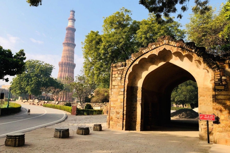 Privé 5-daagse rondleiding door de Gouden Driehoek vanuit DelhiTour met auto, chauffeur, gids en 5-sterrenhotelaccommodatie