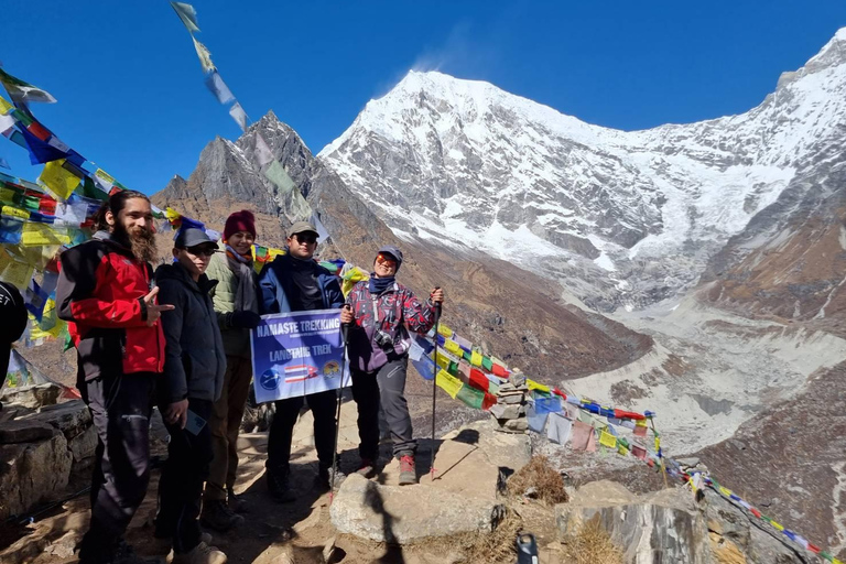 Kathmandu: 8-tägiger Langtang Valley Trek mit Transfers