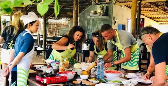 Half-day Hoi An Cooking Class & Basket Boat Ride Experience