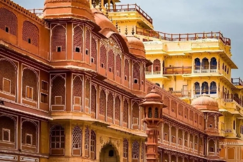 Au départ de Jaipur : Circuit privé de 4 jours dans le Triangle d'OrAvec des hôtels de luxe 5 étoiles