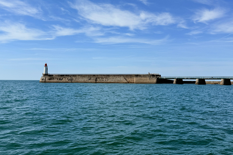 Les Sables d'Olonne: Guided Tour to the Phare des Barges Narrated Tour of the Phare des Barges Lighthouse – Les Sables-d'Olonne