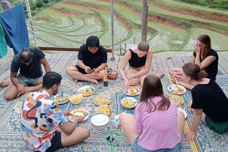 Chiang Mai: 2-Day Jungle Trek with Elephant Farm & Raft Ride Hotel Pickup and Drop-off (within Pickup Area)