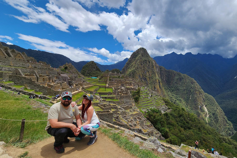 Machu Picchu Tour + Ticket 1 Day