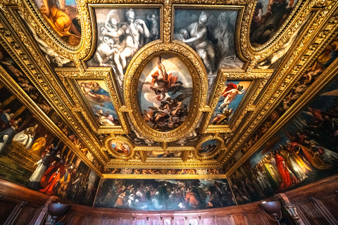 Venice: Exclusive Doge’s Palace Tour with Local Aperitivo English Tour