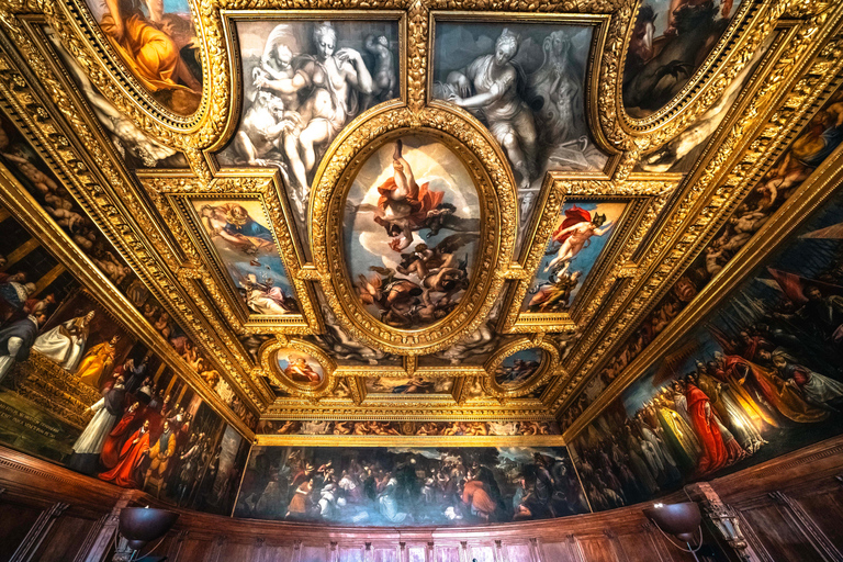 Venice: Exclusive Doge’s Palace Tour with Local Aperitivo English Tour