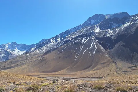 From Mendoza: Andes High Mountain Full-Day Tour