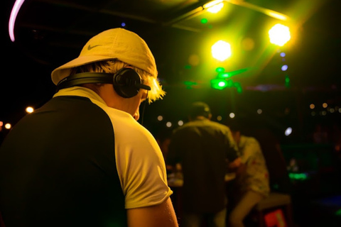 Da Nang: Poseidon DJ & Night Cruise Experience Poseidon Dinner & DJ Party Experience