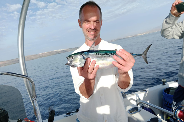 Alicante 5-Hour Fishing Excursion with Pro Fishing Guide