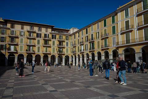 Palma de Mallorca: Food Tour with 10+ Local Dishes & Drinks