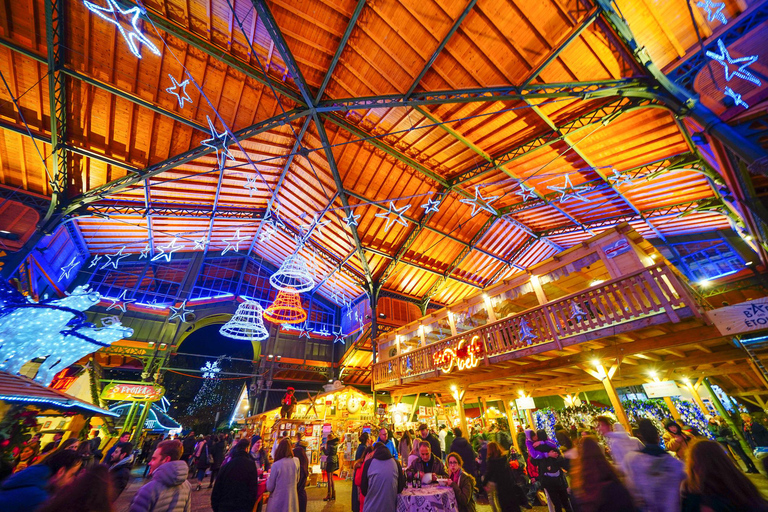 Montreux Noël Walk - Private Christmas Tour + Glühwein Mug French Guided Tour