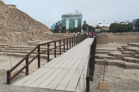Huaca Pucllana & Parque del Olivar Tour