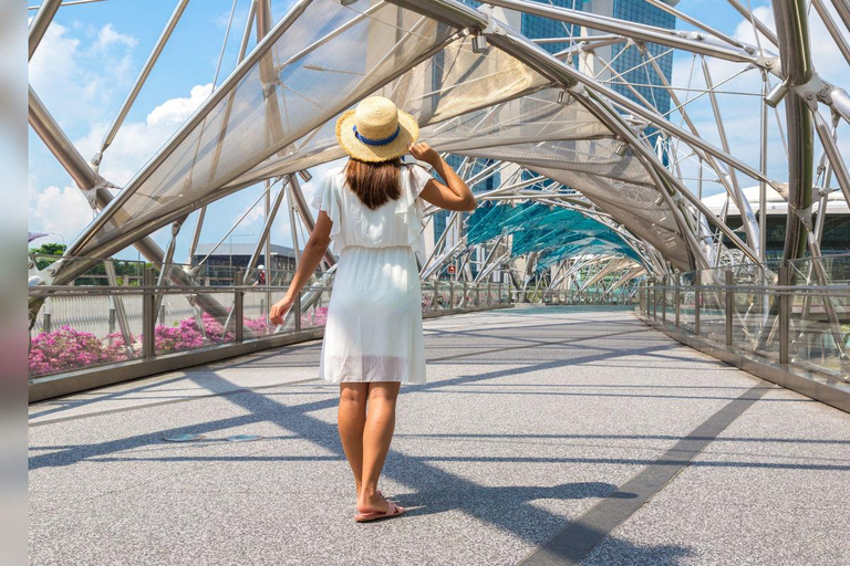 Singapore: Iconic Private Photoshoot Super Premium: 75 photos | 90 mins