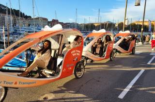 Nizza : Visite Guidée en Vélotaxi à assistance électrique.