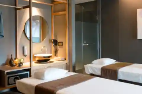 Bangkok: Let's Relax Mahanakhon CUBE E-Voucher