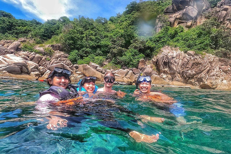 Phi Phi: Excursão de 1 dia às Ilhas Phi Phi e ao pôr do sol em lancha rápida