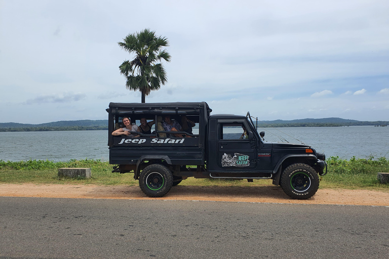 Prelievo dall&#039;aeroporto in jeep e rientro a Sigiriya